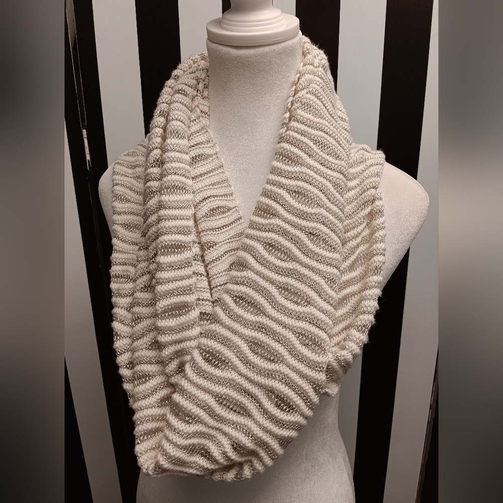 Ann Taylor infinity scarf